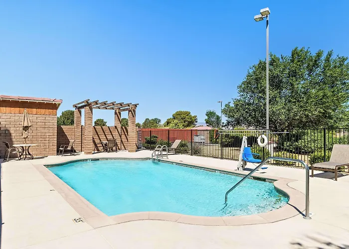 Best Western California City Inn & Suites